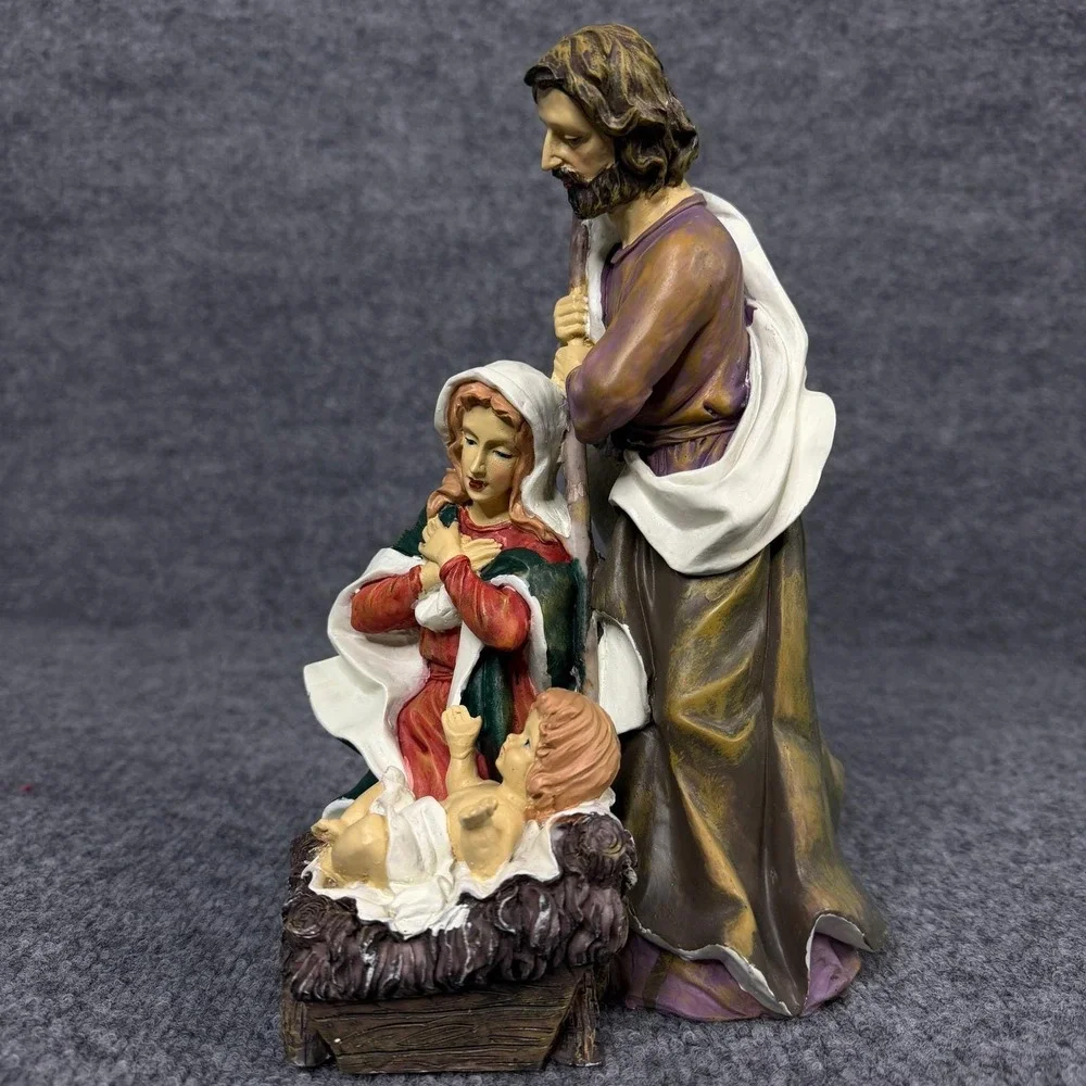 Vintage Studio 33 Holy Family Nativity Scene‎ Resin Christmas Decor 10 In Figure